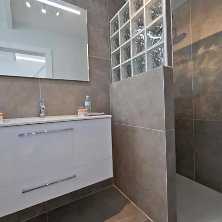 別荘 Ferienhaus In Mit Privatem Balkon Bocacangrejo